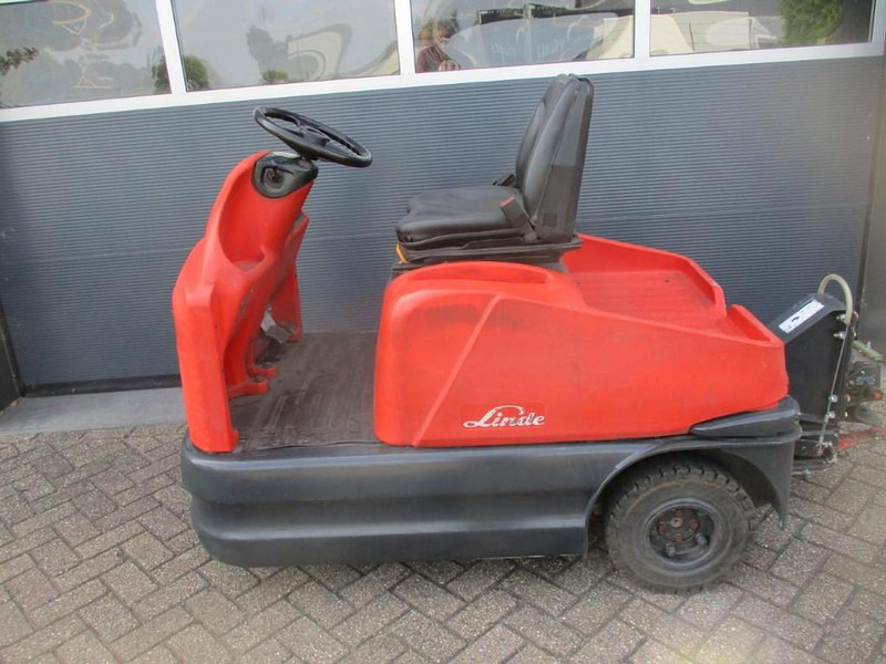 Linde P 60 - Trator elétrics: foto 3 Linde P 60 - Trator elétrics: foto 3