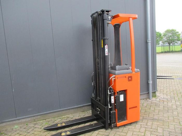 Rocla SST16 TREV 5400 - Stacker: foto 2 Rocla SST16 TREV 5400 - Stacker: foto 2