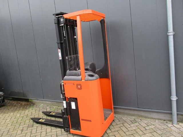 Rocla SST16 TREV 5400 - Stacker: foto 3 Rocla SST16 TREV 5400 - Stacker: foto 3