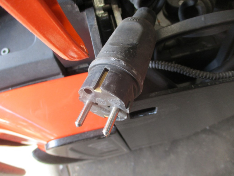 Toyota LPE 200 - Porta-palete: foto 5 Toyota LPE 200 - Porta-palete: foto 5