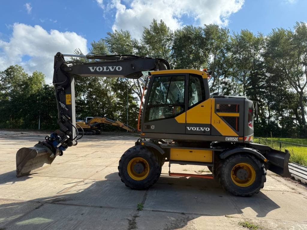 Volvo EWR 150 E - Escavadeira de rodas: foto 1 Volvo EWR 150 E - Escavadeira de rodas: foto 1