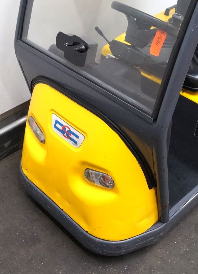 Dec Bull 2 - Trator elétrics: foto 3 Dec Bull 2 - Trator elétrics: foto 3