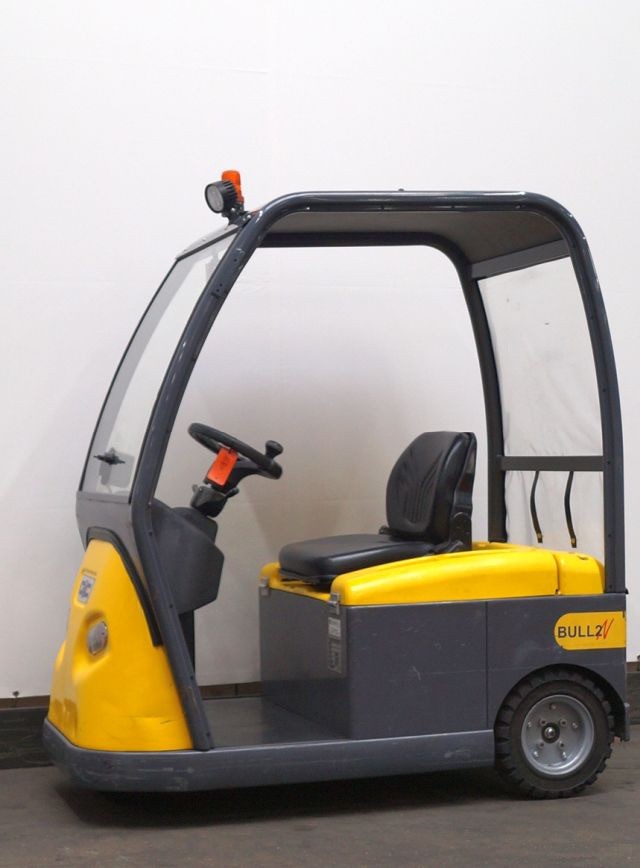 Dec Bull 2 - Trator elétrics: foto 1 Dec Bull 2 - Trator elétrics: foto 1