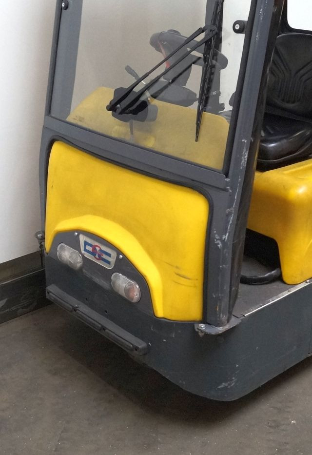 Dec Bull 6N - Trator elétrics: foto 3 Dec Bull 6N - Trator elétrics: foto 3