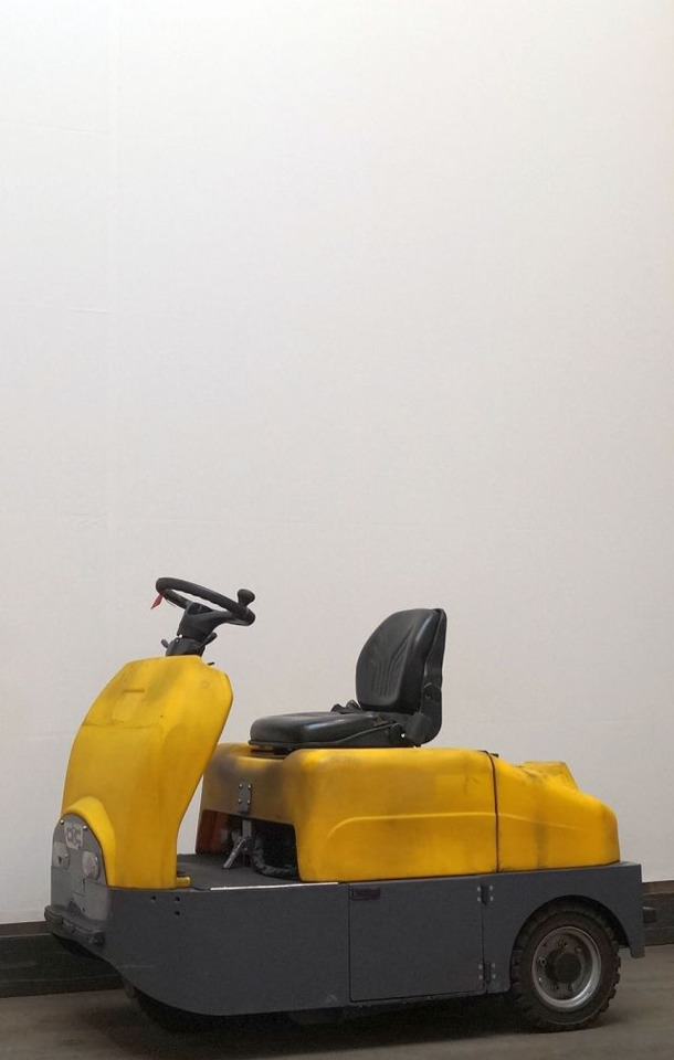 Dec Bull 6N - Trator elétrics: foto 1 Dec Bull 6N - Trator elétrics: foto 1