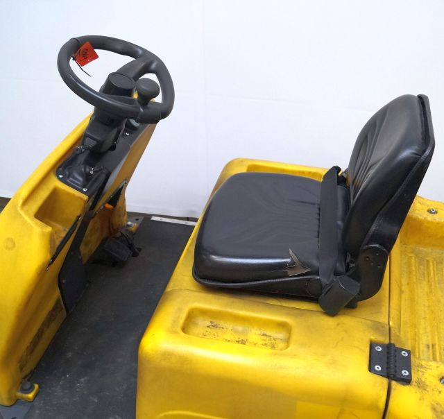 Dec Bull 6N - Trator elétrics: foto 5 Dec Bull 6N - Trator elétrics: foto 5