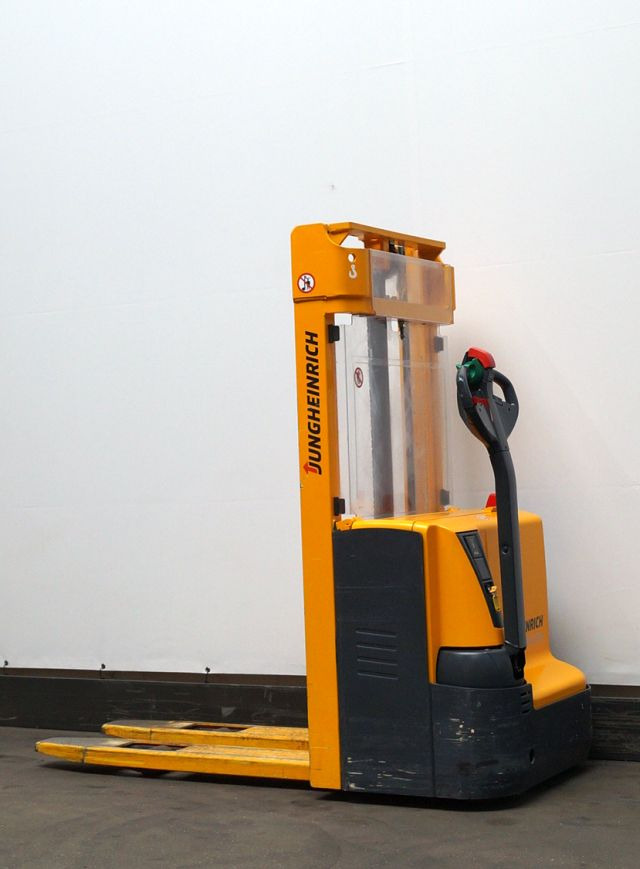 Jungheinrich EJC110 - Stacker: foto 2 Jungheinrich EJC110 - Stacker: foto 2