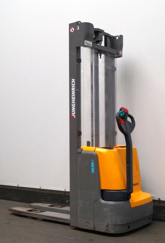 Jungheinrich EJC112 - Stacker: foto 2 Jungheinrich EJC112 - Stacker: foto 2