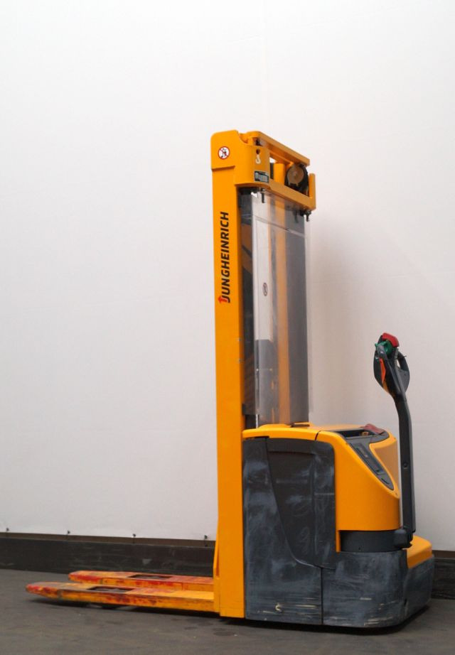 Jungheinrich EJC212 - Stacker: foto 2 Jungheinrich EJC212 - Stacker: foto 2