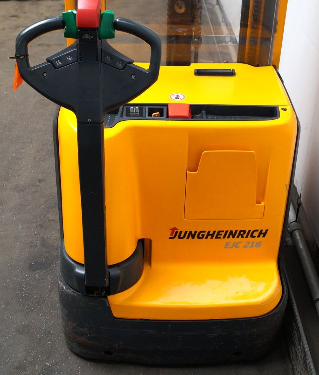 Jungheinrich EJC216 - Stacker: foto 3 Jungheinrich EJC216 - Stacker: foto 3