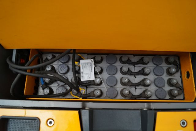 Jungheinrich EJD118 - Stacker: foto 5 Jungheinrich EJD118 - Stacker: foto 5