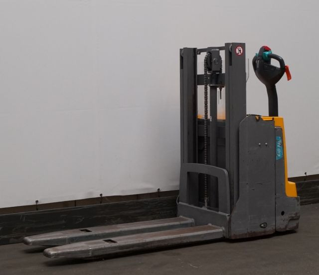 Jungheinrich EJD118 - Stacker: foto 1 Jungheinrich EJD118 - Stacker: foto 1