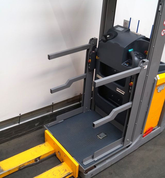 Jungheinrich EKS110 - Order-picker: foto 3 Jungheinrich EKS110 - Order-picker: foto 3