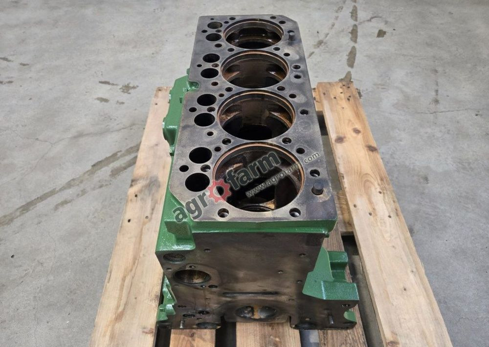 BLOK SLINIKA JOHN DEERE 6320, 6110, R504849 - Motor por Máquina agrícola: foto 4 BLOK SLINIKA JOHN DEERE 6320, 6110, R504849 - Motor por Máquina agrícola: foto 4