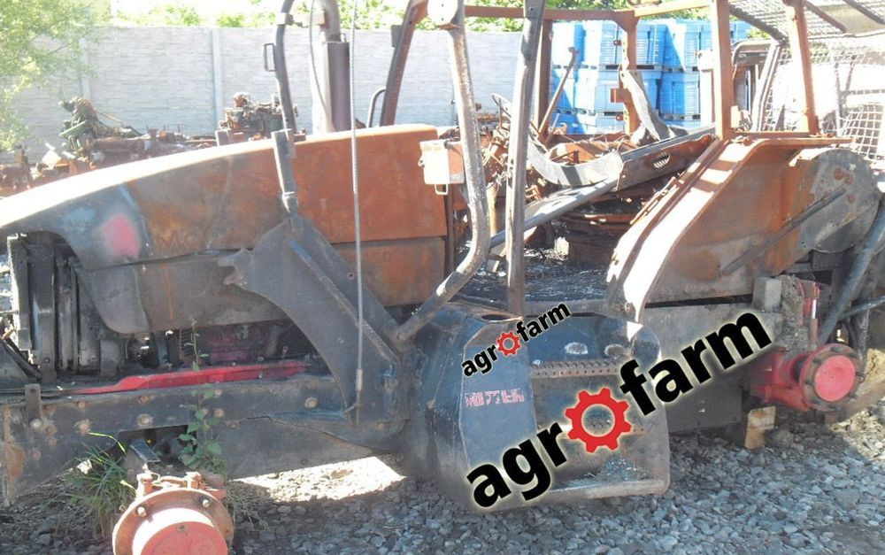 MCCormick części MTX 150 175 skrzynia silnik most oś napęd kabina wał blok głowica piasta - Caixa de velocidade por Máquina agrícola: foto 5 MCCormick części MTX 150 175 skrzynia silnik most oś napęd kabina wał blok głowica piasta - Caixa de velocidade por Máquina agrícola: foto 5