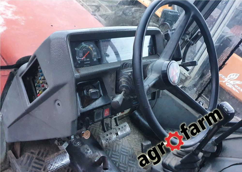 Massey Ferguson 3690 3670 silnik skrzynia most zwolnica obudowa - Caixa de velocidade por Máquina agrícola: foto 5 Massey Ferguson 3690 3670 silnik skrzynia most zwolnica obudowa - Caixa de velocidade por Máquina agrícola: foto 5