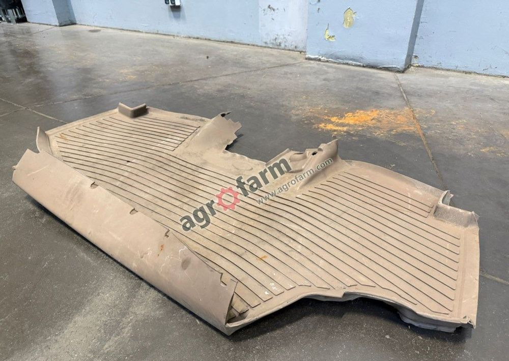 Mata podłogowa, John Deere 6155M - Cabine e interior: foto 1 Mata podłogowa, John Deere 6155M - Cabine e interior: foto 1