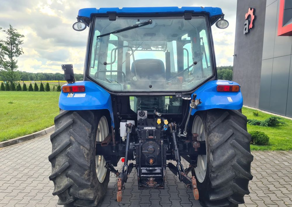 New Holland T5040 - Trator: foto 5 New Holland T5040 - Trator: foto 5
