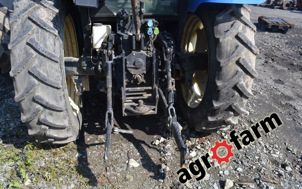 New Holland T5050 skrzynia silnik most obudowa piasta blok zawór - Caixa de velocidade por Máquina agrícola: foto 2 New Holland T5050 skrzynia silnik most obudowa piasta blok zawór - Caixa de velocidade por Máquina agrícola: foto 2