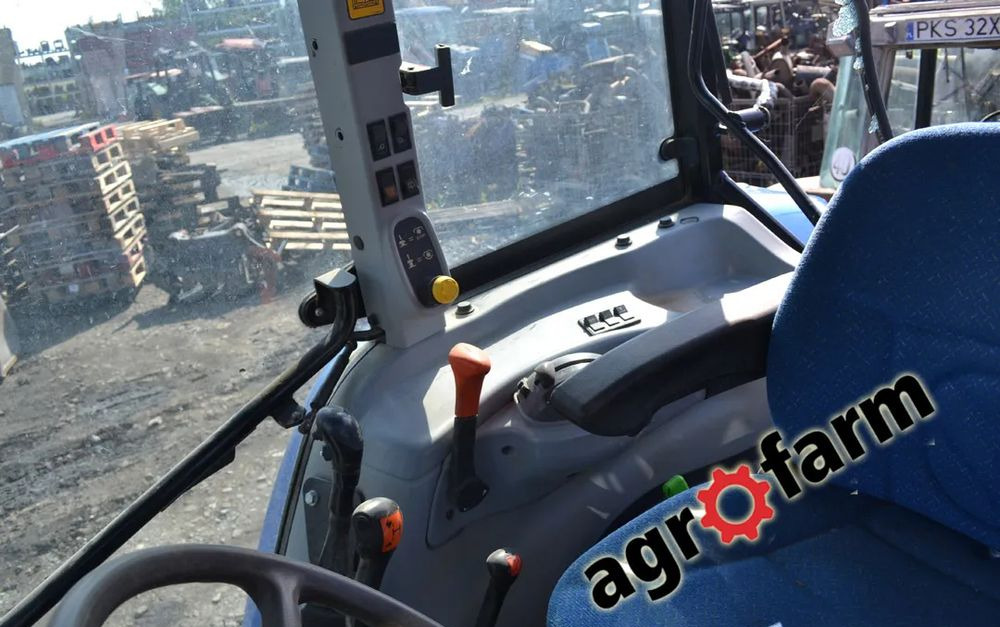 New Holland T5050 skrzynia silnik most obudowa piasta blok zawór - Caixa de velocidade por Máquina agrícola: foto 5 New Holland T5050 skrzynia silnik most obudowa piasta blok zawór - Caixa de velocidade por Máquina agrícola: foto 5