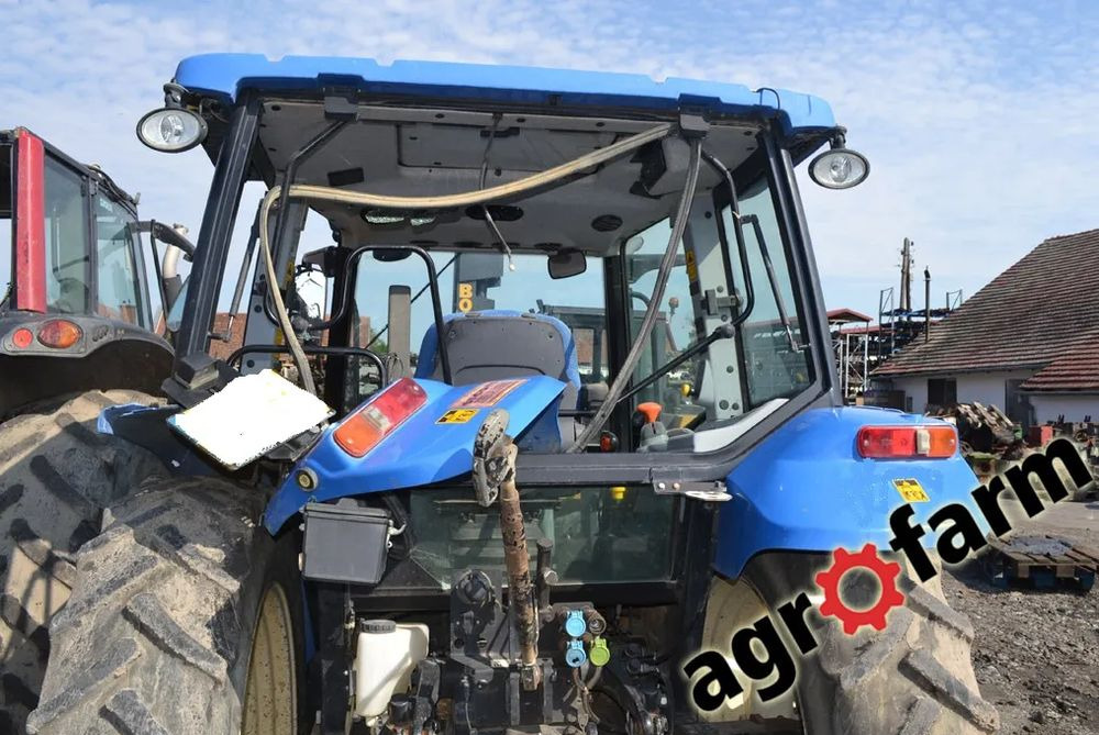 New Holland T5050 skrzynia silnik most obudowa piasta blok zawór - Caixa de velocidade por Máquina agrícola: foto 1 New Holland T5050 skrzynia silnik most obudowa piasta blok zawór - Caixa de velocidade por Máquina agrícola: foto 1