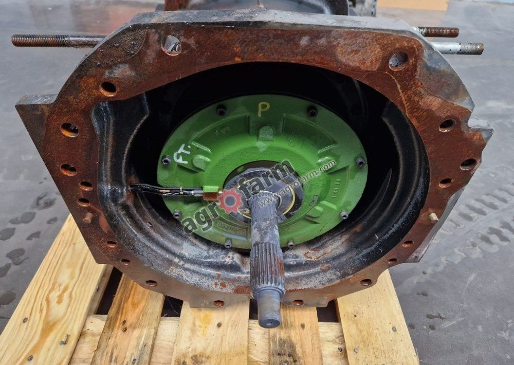 Skrzynia biegów Claas Arion 620 - Caixa de velocidade: foto 4 Skrzynia biegów Claas Arion 620 - Caixa de velocidade: foto 4