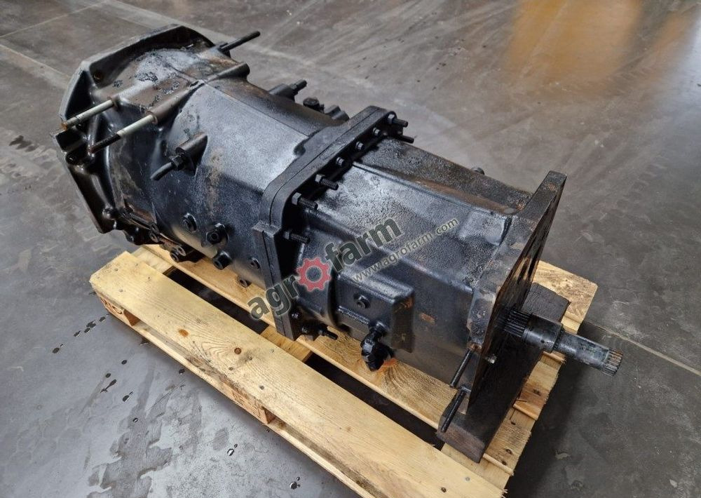 Skrzynia biegów Claas Arion 620 - Caixa de velocidade: foto 1 Skrzynia biegów Claas Arion 620 - Caixa de velocidade: foto 1