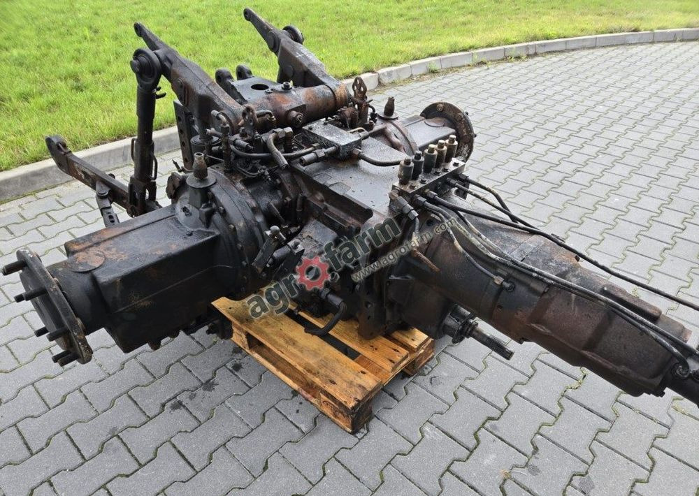 Skrzynia biegów, most tylny Valtra N91 TB07881 - Caixa de velocidade: foto 1 Skrzynia biegów, most tylny Valtra N91 TB07881 - Caixa de velocidade: foto 1