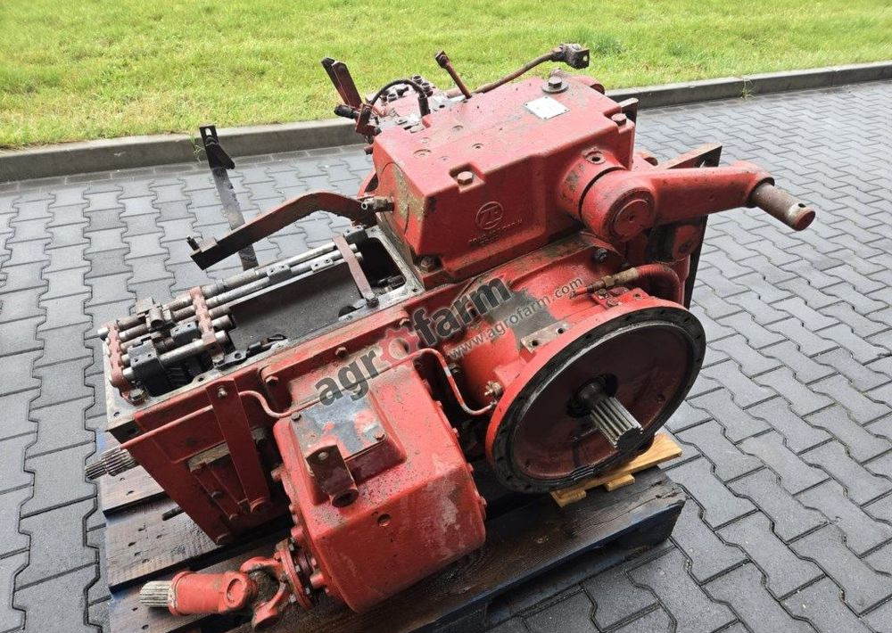 Skrzynia biegów, tylny most Case 1255 XL - Caixa de velocidade: foto 2 Skrzynia biegów, tylny most Case 1255 XL - Caixa de velocidade: foto 2