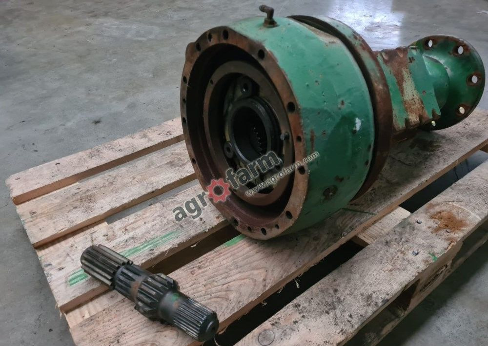 ZWOLNICA RH L33326 JOHN DEERE 3140 3040 3130 - Caixa de velocidade por Máquina agrícola: foto 1 ZWOLNICA RH L33326 JOHN DEERE 3140 3040 3130 - Caixa de velocidade por Máquina agrícola: foto 1