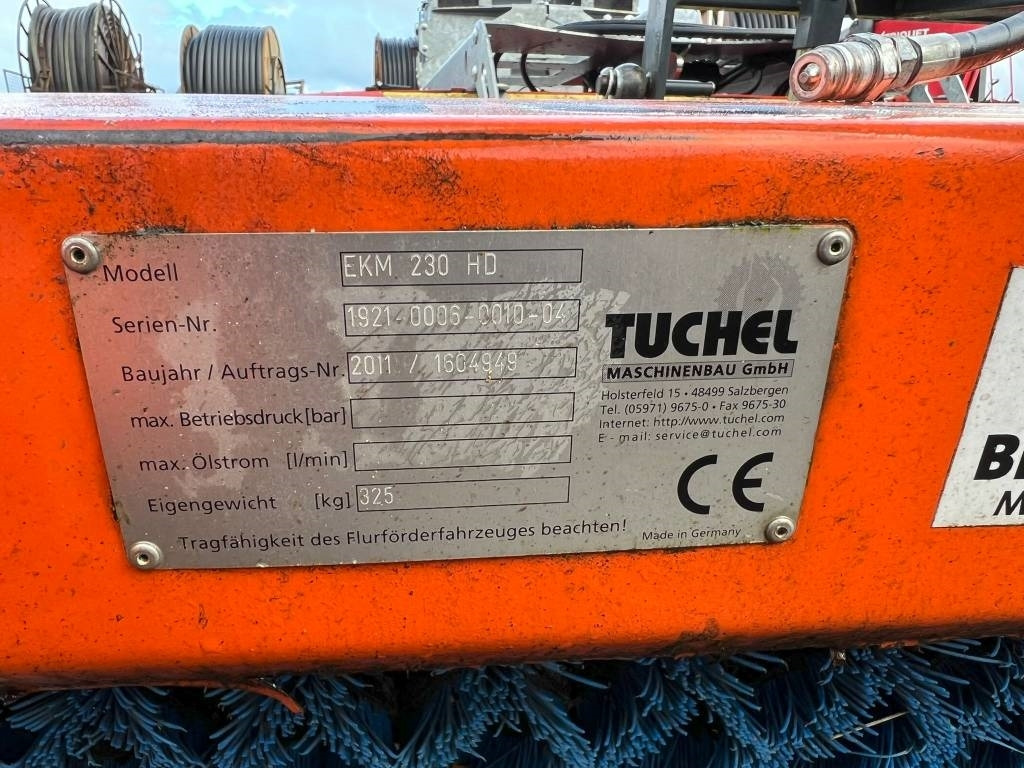 Tuchel EKM 230 HD veegmachine - Vassoura: foto 3 Tuchel EKM 230 HD veegmachine - Vassoura: foto 3