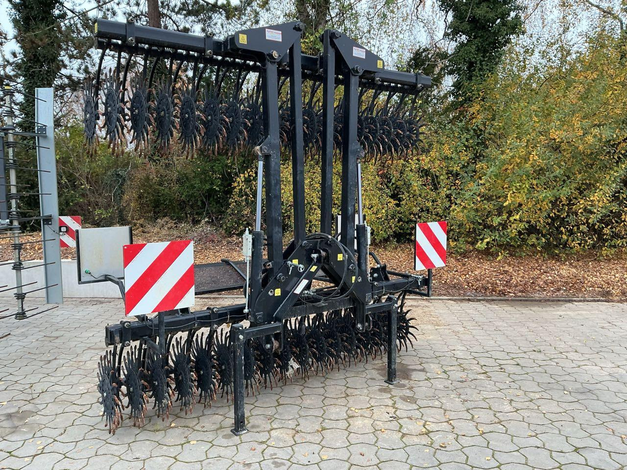 Agriser Sternhacke - Maquina para lavrar a terra: foto 1 Agriser Sternhacke - Maquina para lavrar a terra: foto 1
