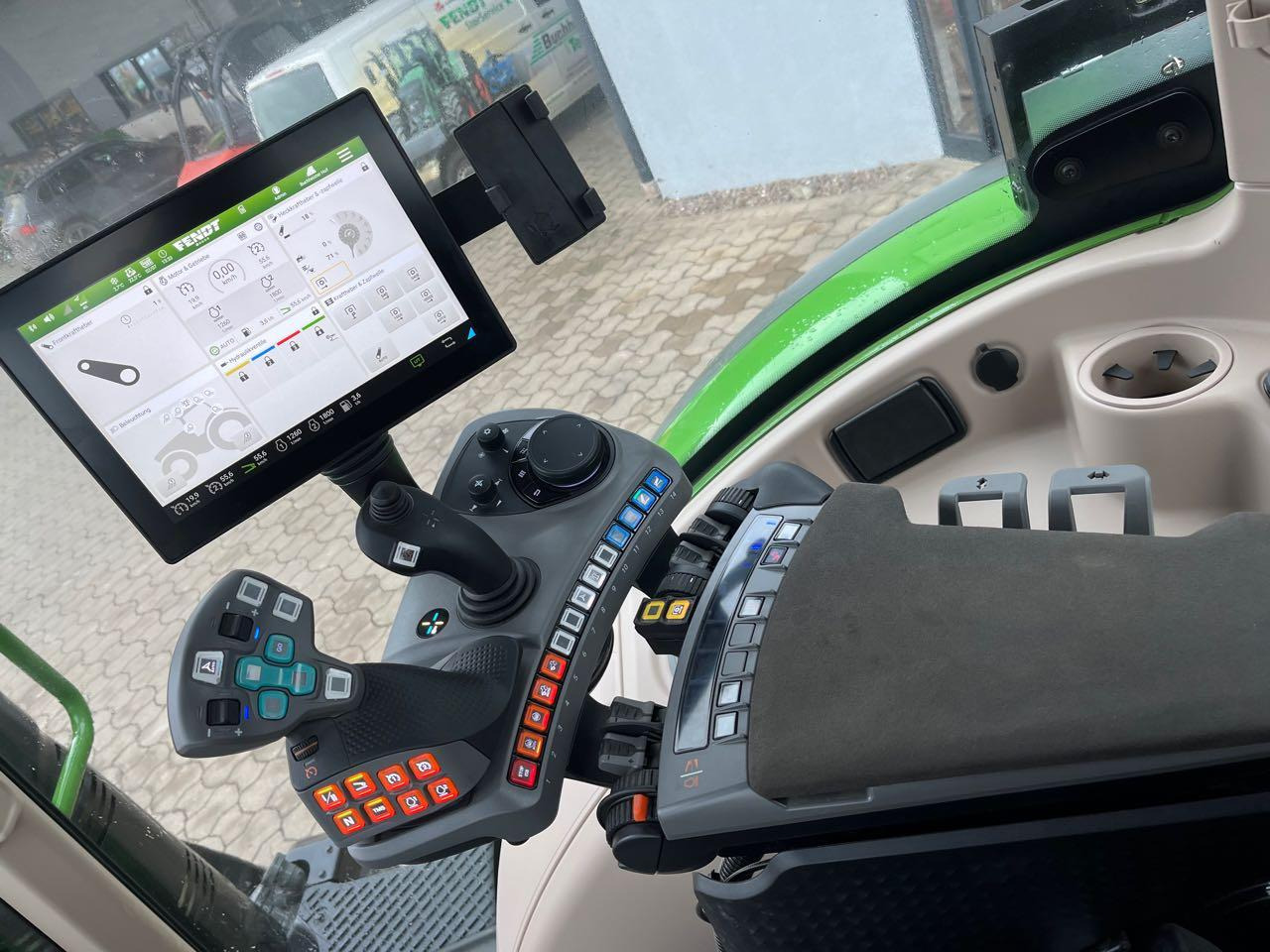 Fendt 720 Vario Gen 6 PowerPlus - Trator: foto 5 Fendt 720 Vario Gen 6 PowerPlus - Trator: foto 5
