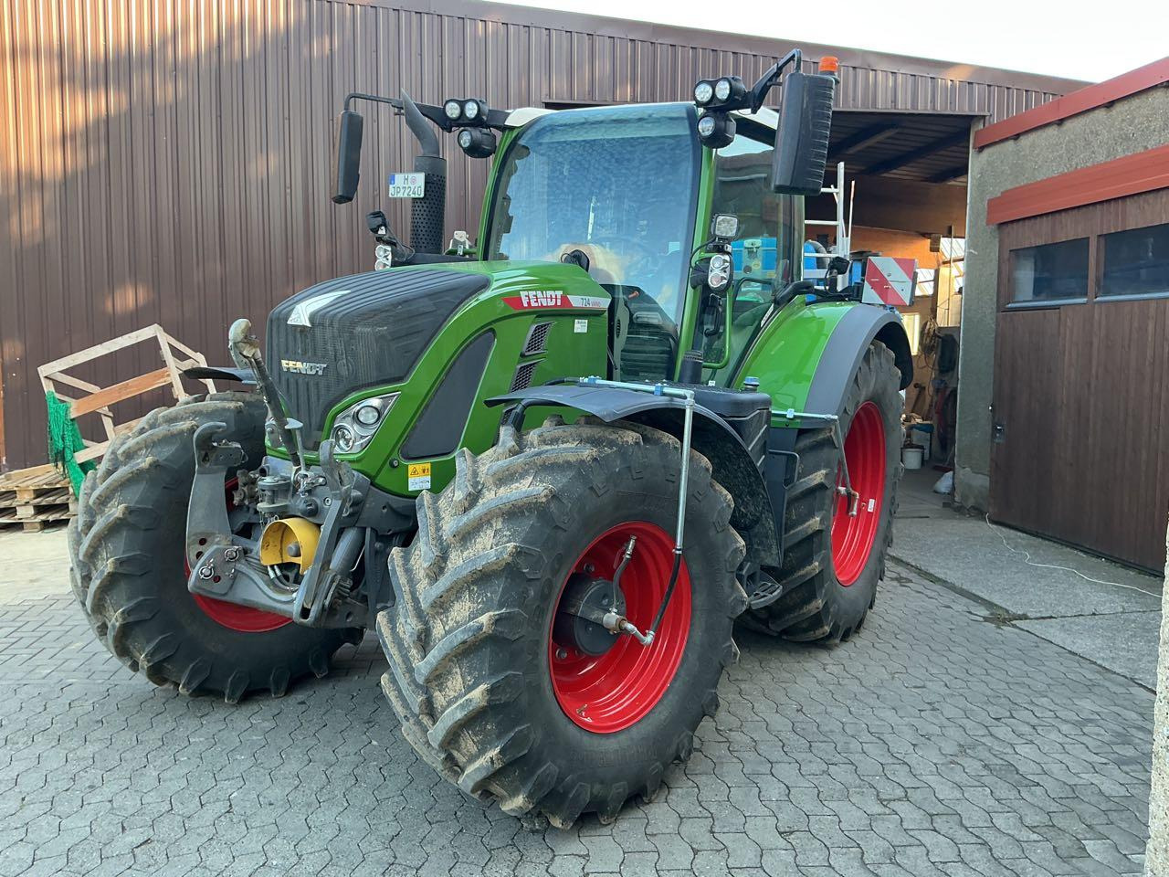 Fendt 724 Gen. 6 Profi Plus - Trator: foto 1 Fendt 724 Gen. 6 Profi Plus - Trator: foto 1
