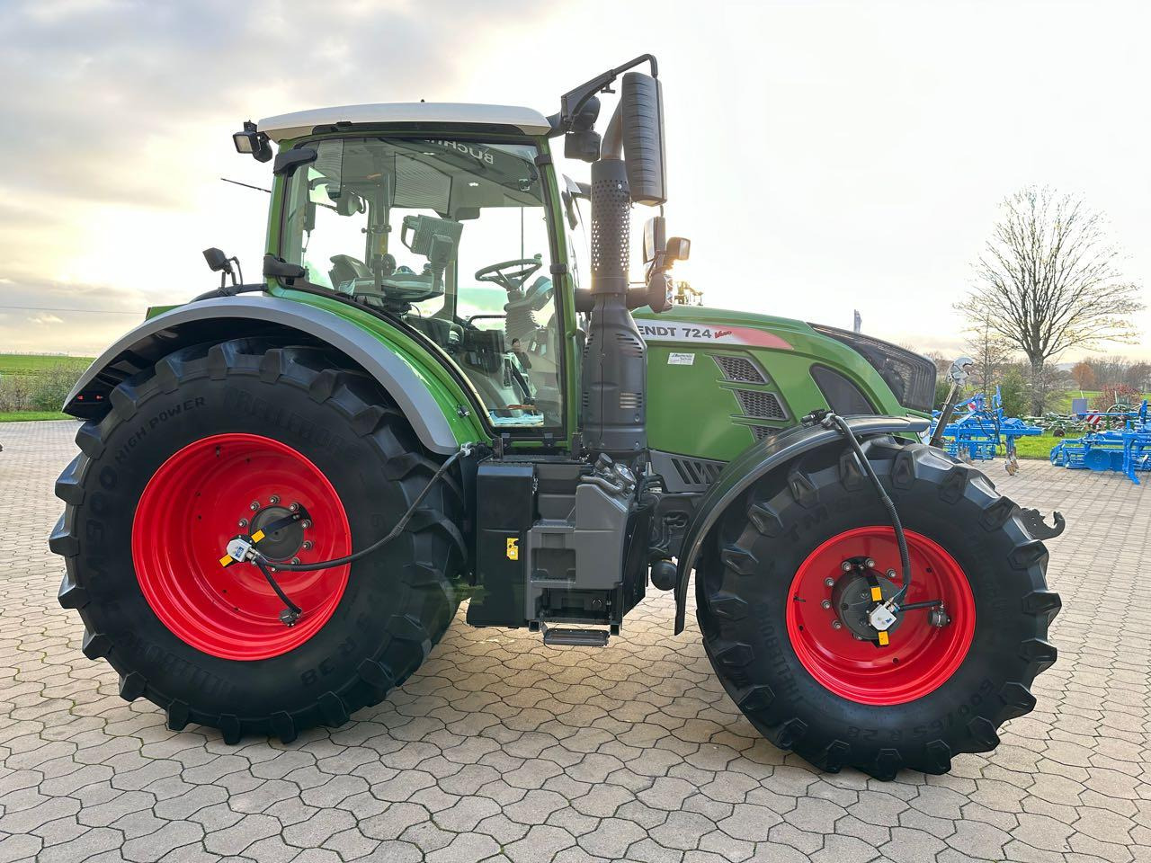 Fendt 724 Vario S4ProfiPlus - Trator: foto 4 Fendt 724 Vario S4ProfiPlus - Trator: foto 4