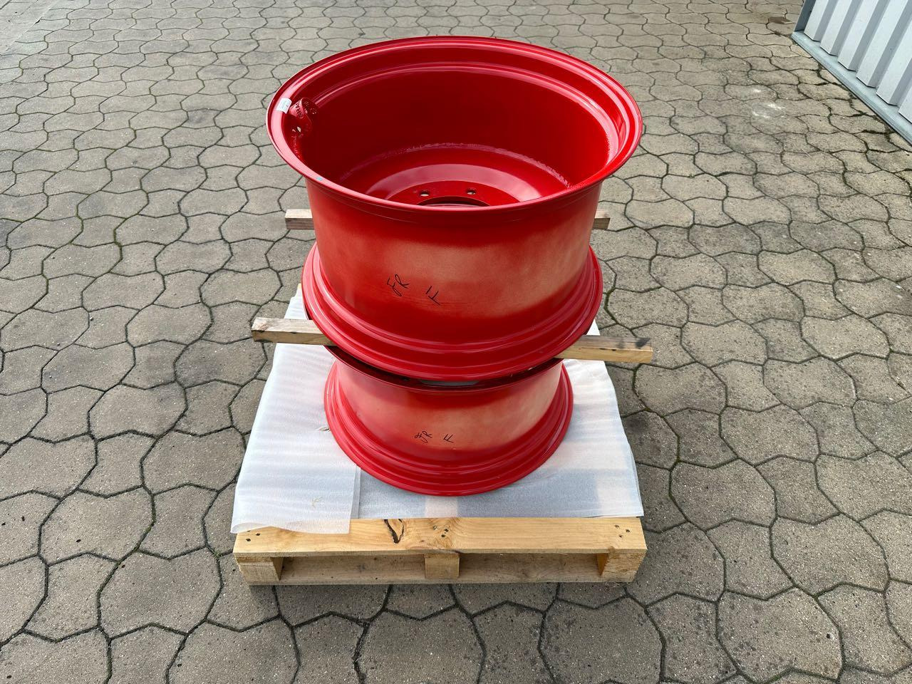 Grasdorf Felgen 14 x 24/W ET -80 - Jante: foto 2 Grasdorf Felgen 14 x 24/W ET -80 - Jante: foto 2