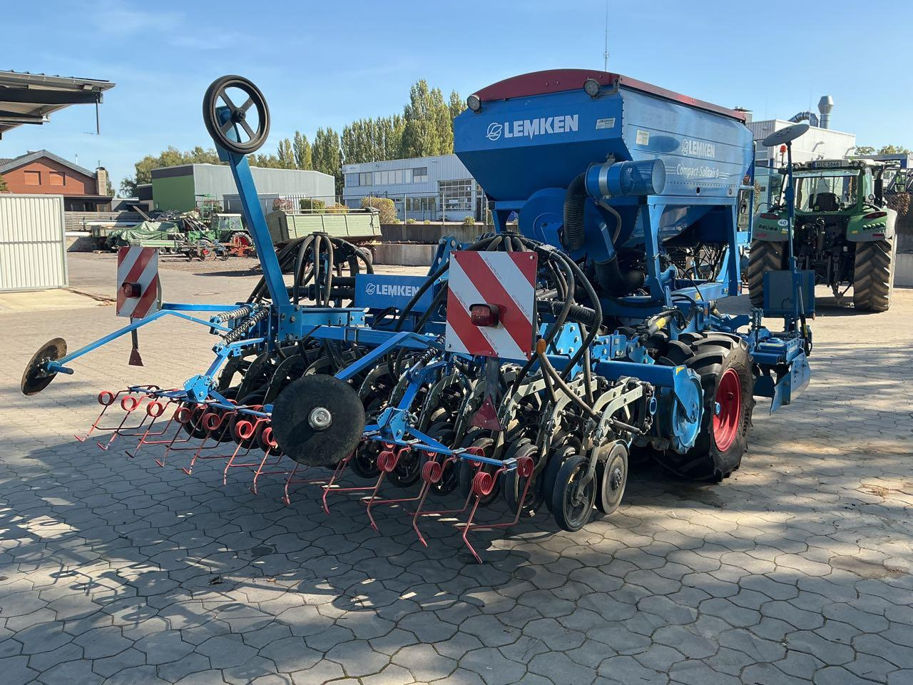 Lemken Compact Solitair 9/300 Z - Semeadora combinada: foto 5 Lemken Compact Solitair 9/300 Z - Semeadora combinada: foto 5