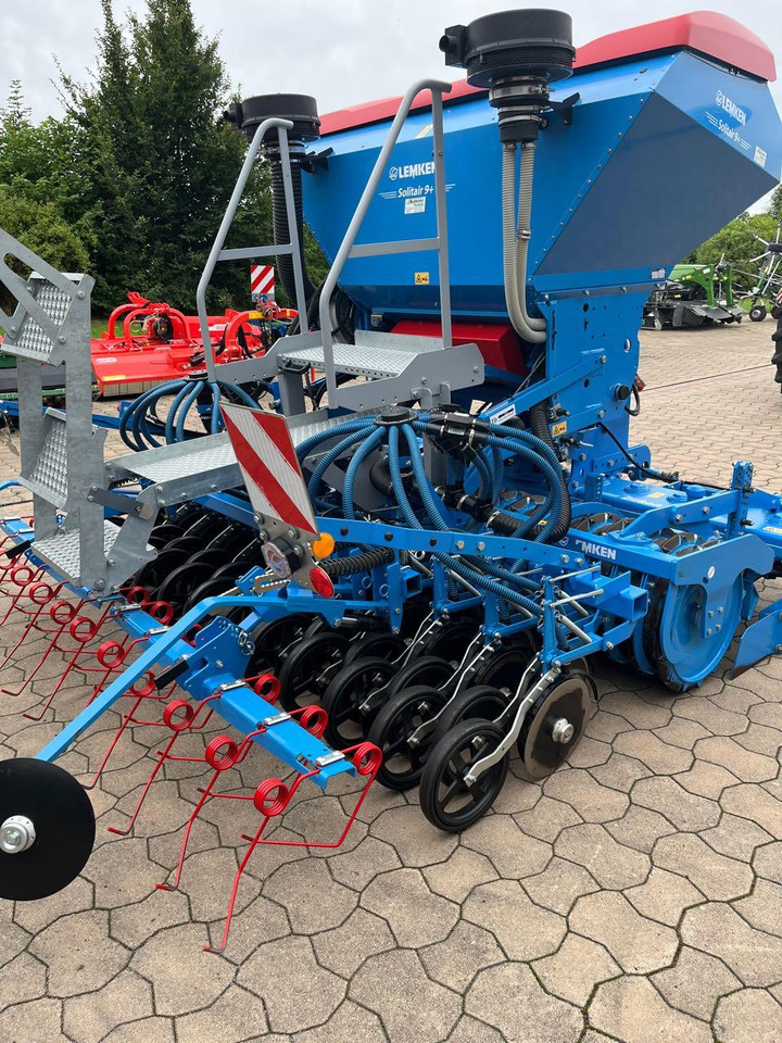 Lemken Zirkon 12 / Solitär 9-300 - Semeadora combinada: foto 4 Lemken Zirkon 12 / Solitär 9-300 - Semeadora combinada: foto 4