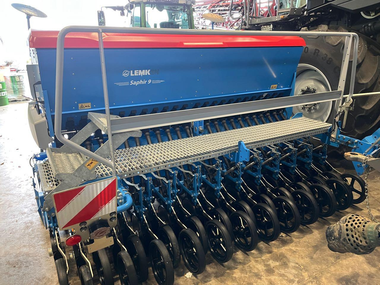 Lemken Zirkon 8/Saphir 9 - Semeadora combinada: foto 4 Lemken Zirkon 8/Saphir 9 - Semeadora combinada: foto 4