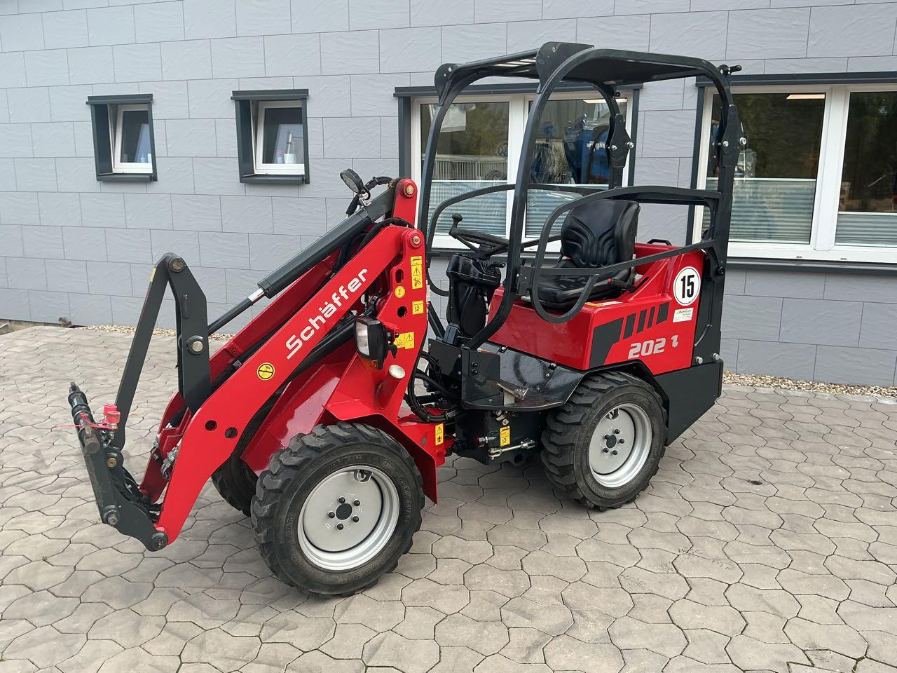 Schäffer 2024 - Pá carregadora de rodas: foto 1 Schäffer 2024 - Pá carregadora de rodas: foto 1