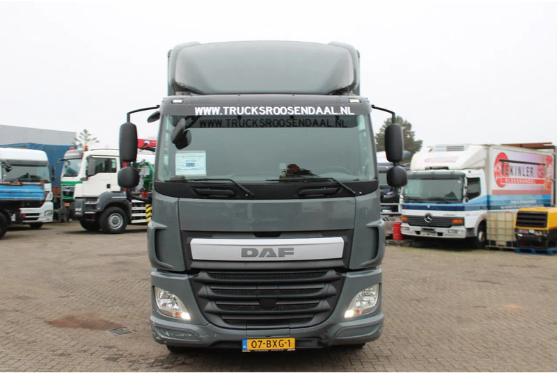 DAF CF 250 EURO 6 + 19T + LIFT + PERFECT - Camião furgão: foto 2 DAF CF 250 EURO 6 + 19T + LIFT + PERFECT - Camião furgão: foto 2
