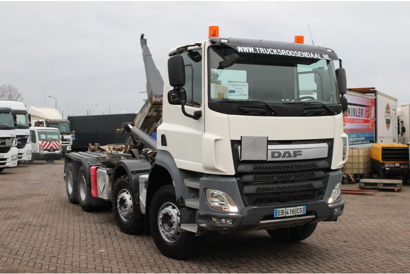 DAF CF 510 + 8X4 + SPRING SUSPENSION + MANUAL + EURO 6 - Camião polibenne: foto 2 DAF CF 510 + 8X4 + SPRING SUSPENSION + MANUAL + EURO 6 - Camião polibenne: foto 2