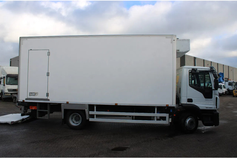 Iveco Eurocargo 120-220 + EURO 6 + 12T - Camião frigorífico: foto 3 Iveco Eurocargo 120-220 + EURO 6 + 12T - Camião frigorífico: foto 3