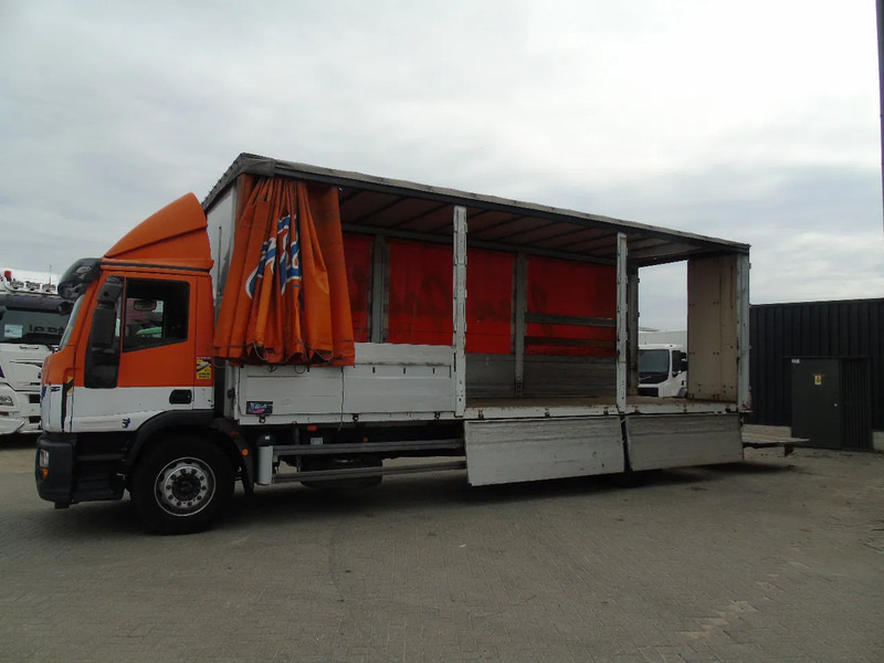 Iveco Eurocargo 190EL28 + LIFT + EURO 5 - Camião de lona: foto 2 Iveco Eurocargo 190EL28 + LIFT + EURO 5 - Camião de lona: foto 2