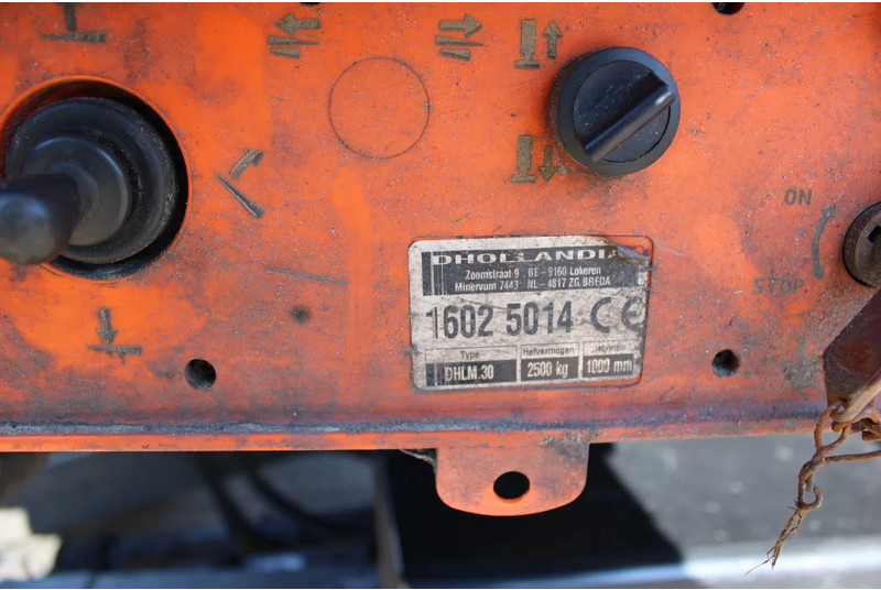 Camião frigorífico Mercedes-Benz Antos 1924 + THERMO KING 1200 + LIFT + EURO 6: foto 12 Camião frigorífico Mercedes-Benz Antos 1924 + THERMO KING 1200 + LIFT + EURO 6: foto 12