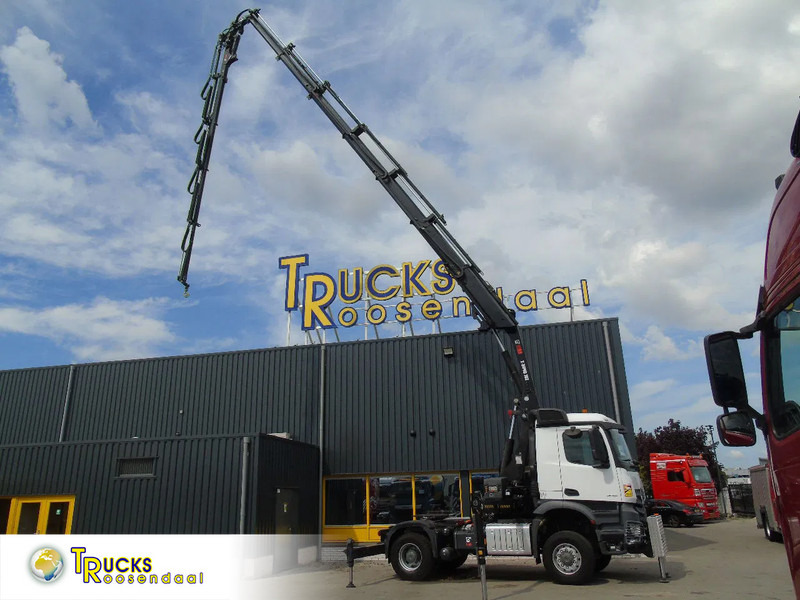 Mercedes-Benz Arocs 2051 + 4X4 + HIAB 302 E6 / JIB 70 X 4 + 10 EXTENTSIONS (512hours) - Camião grua: foto 1 Mercedes-Benz Arocs 2051 + 4X4 + HIAB 302 E6 / JIB 70 X 4 + 10 EXTENTSIONS (512hours) - Camião grua: foto 1