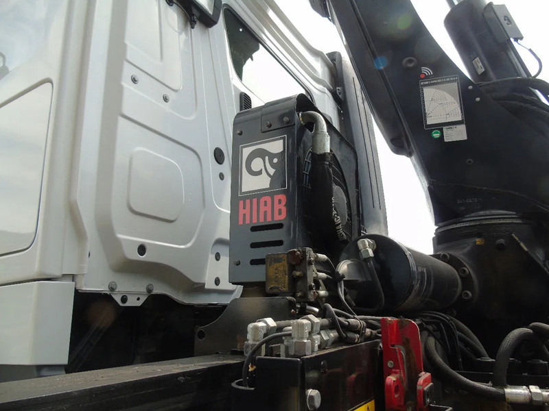 Camião grua Mercedes-Benz Arocs 2051 + 4X4 + HIAB 302 E6 / JIB 70 X 4 + 10 EXTENTSIONS (512hours): foto 19