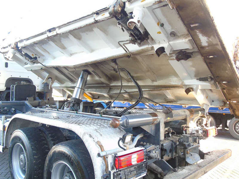 Mercedes-Benz Arocs 3348 + BI TIPPER + 6X4 + EURO 6 - Camião basculante: foto 3 Mercedes-Benz Arocs 3348 + BI TIPPER + 6X4 + EURO 6 - Camião basculante: foto 3