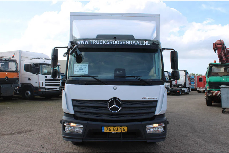 Mercedes-Benz Atego 1218 + EURO 6 + NICE TRUCK + LOW KM + 12T - Camião furgão: foto 2 Mercedes-Benz Atego 1218 + EURO 6 + NICE TRUCK + LOW KM + 12T - Camião furgão: foto 2