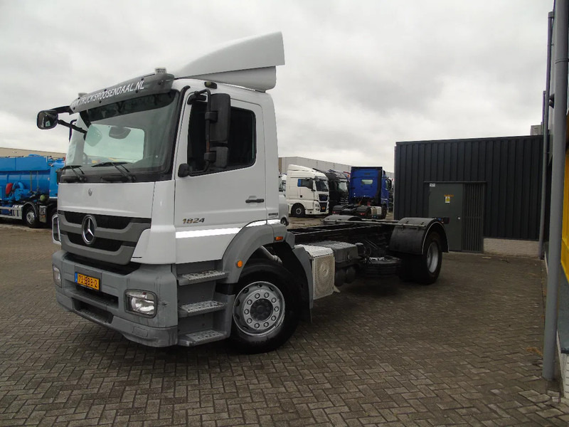 Mercedes-Benz Axor 1824 + EURO 5 + 18T + ENGINE HYDROLIC SYSTEM - Camião chassi: foto 2 Mercedes-Benz Axor 1824 + EURO 5 + 18T + ENGINE HYDROLIC SYSTEM - Camião chassi: foto 2